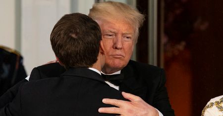 Macron ulubieńcem Donalda. Prezydent Francji pokazuje, jak rozgrywać Trumpa