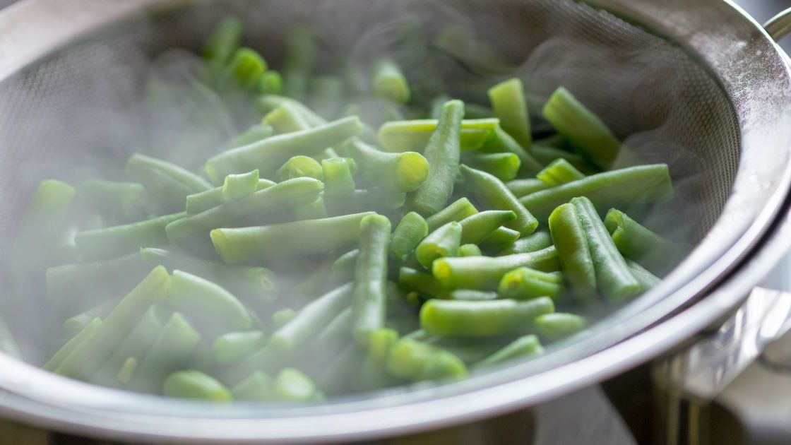 Gotowanie na parze- Pyszności; źródło: Canva