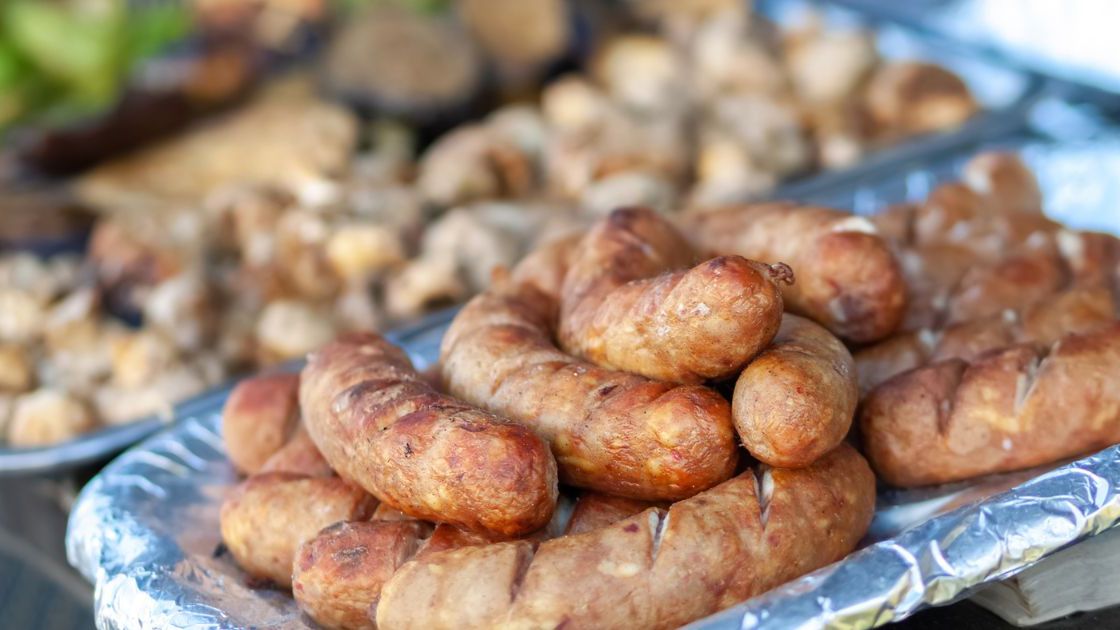 Czym zastąpić folię aluminiową- Pyszności; źródło Canva