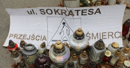 Warszawa. Wypadek na Bielanach. Na Sokratesa zamiast progów patrole straży miejskiej