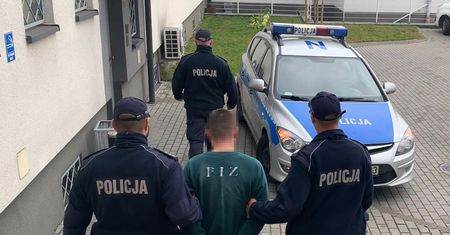 Rumia. Wnuk miał wypchnąć babcię z balkonu. Kobieta nie żyje