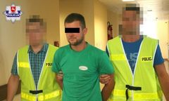 Ukradł schody i świerk. "Przedsiębiorczy" budowlaniec w rękach policji