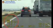 Pędził 189 km/h i poganiał innych kierowców. Policjanci wystawili surowy mandat