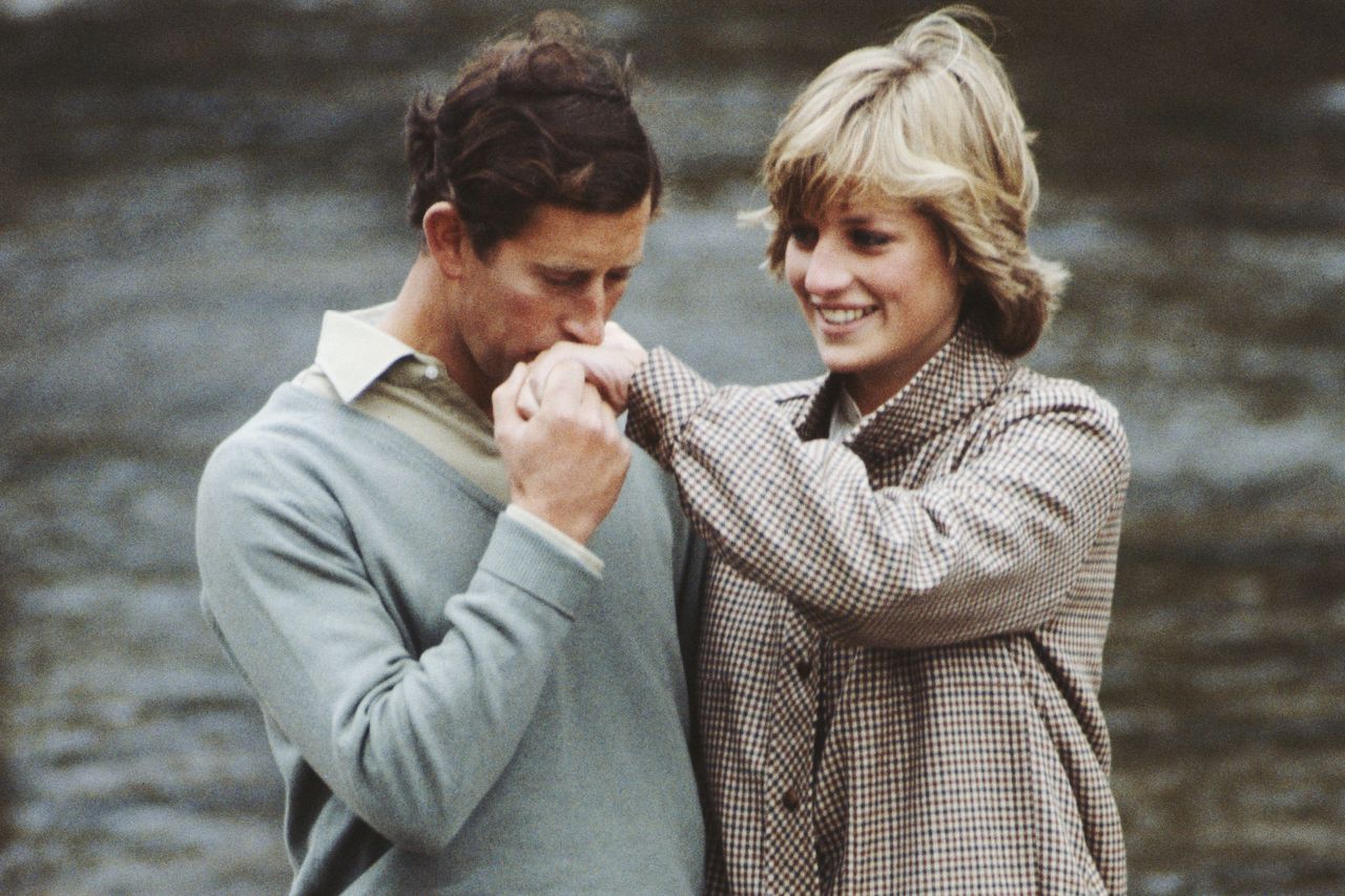 Księżna Diana o pierwszym spotkaniu z Karolem. "Rzucił się na mnie"