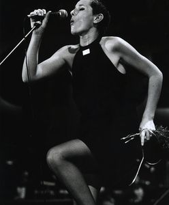 Kora szczerze o smutnym dzieciństwie i nałogach