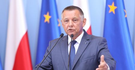 Marian Banaś napisał list do marszałek Sejmu. Pisze o "działaniach bez precedensu"