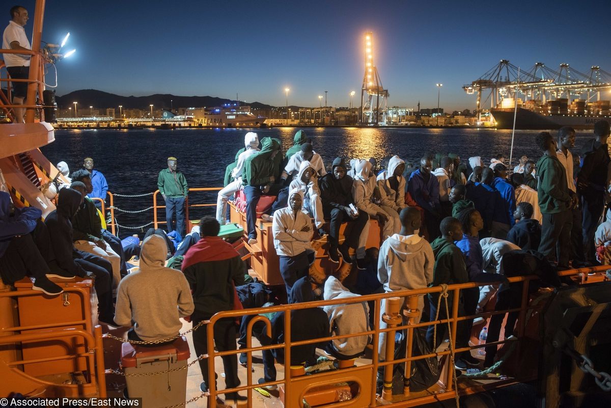Kryzys migracyjny: Uchodźcy szturmują Hiszpanię