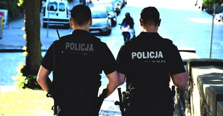 Katowice. Policjant i ratownik skazani za pobicie walczą w sądzie