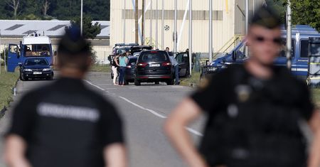 Atak na południu Francji, kobieta z nożem krzyczała "Allahu akbar". Dwie osoby ranne