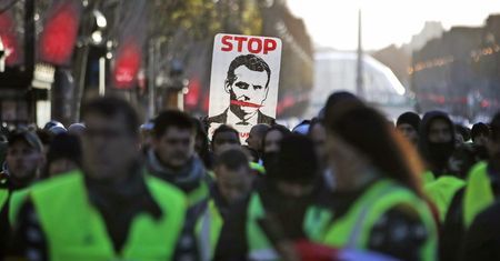 Protesty we Francji. Ostre słowa skierowane pod adresem Donalda Trumpa