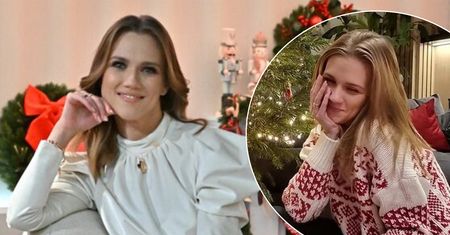 Agnieszka Kaczorowska pochwaliła się choinką i przebiła inne gwiazdy. Takiego drzewka nie ma nikt! "Robi wrażenie, prawie jak na Rockefeller"