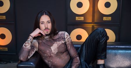 "The Voice of Poland": zaśpiewał utwór Kayah po góralsku! Podbił serca Szpaka i Bednarka