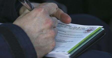 5 wymówek bez pudła. Sposoby na odwołanie się od mandatu