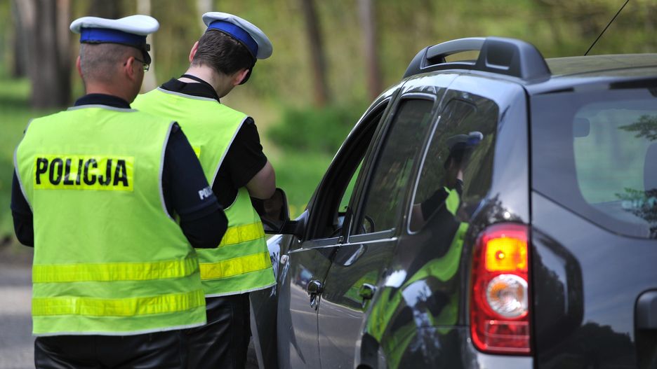 Policjanci zostali ranni podczas pościgu