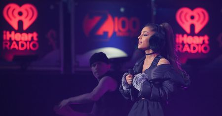 Ariana Grande wspiera ofiary zamachów terrorystycznych