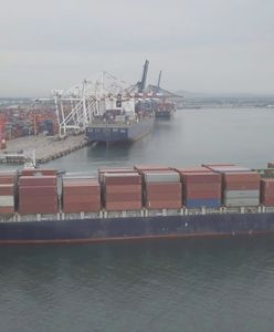 Wybuch na statku w Tajlandii. Okolicę pokrył nieznany, biały pył