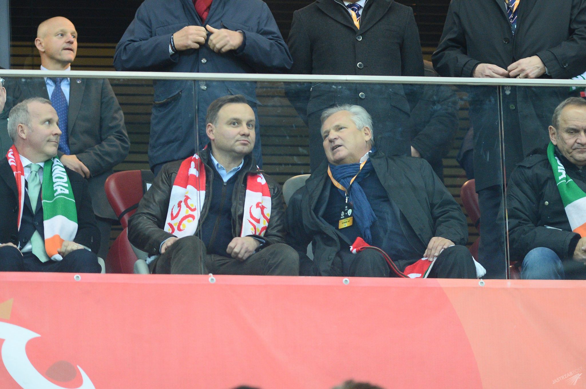 Andrzej Duda i Aleksander Kwaśniewski na meczu Polska Irlandia