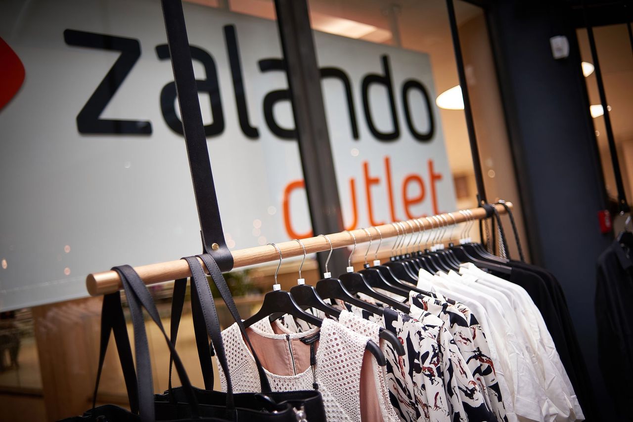 Zalando Zet da ci zniżki. Najpierw musisz za nie jednak zapłacić