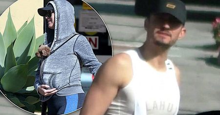 Orlando Bloom nie przestrzega przymusowej kwarantanny i całuje ciężarną Katy Perry! Są zdjęcia