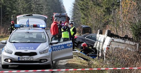 Zakopane. Poważny wypadek na drodze do Morskiego Oka