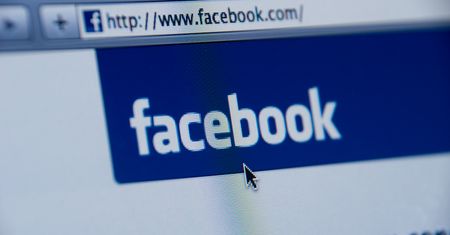 Skandal. Facebook prosi użytkowników o hasło do konta e-mail