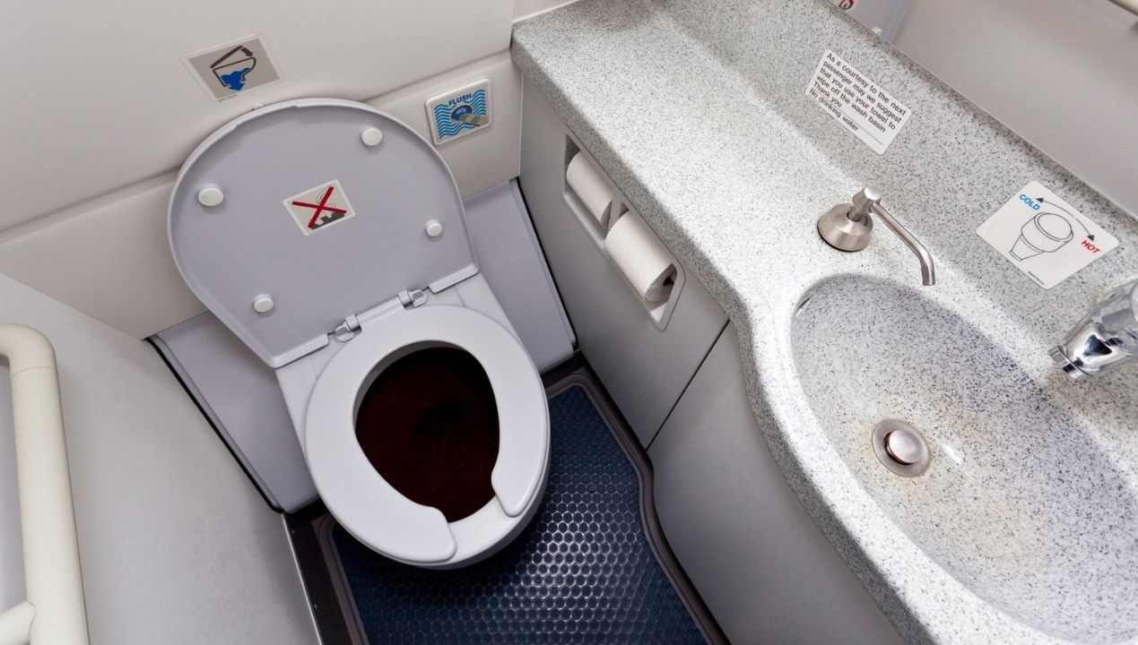 Pilot Reveals the Truth About Airplane Toilets. You Won't Want to Use Them