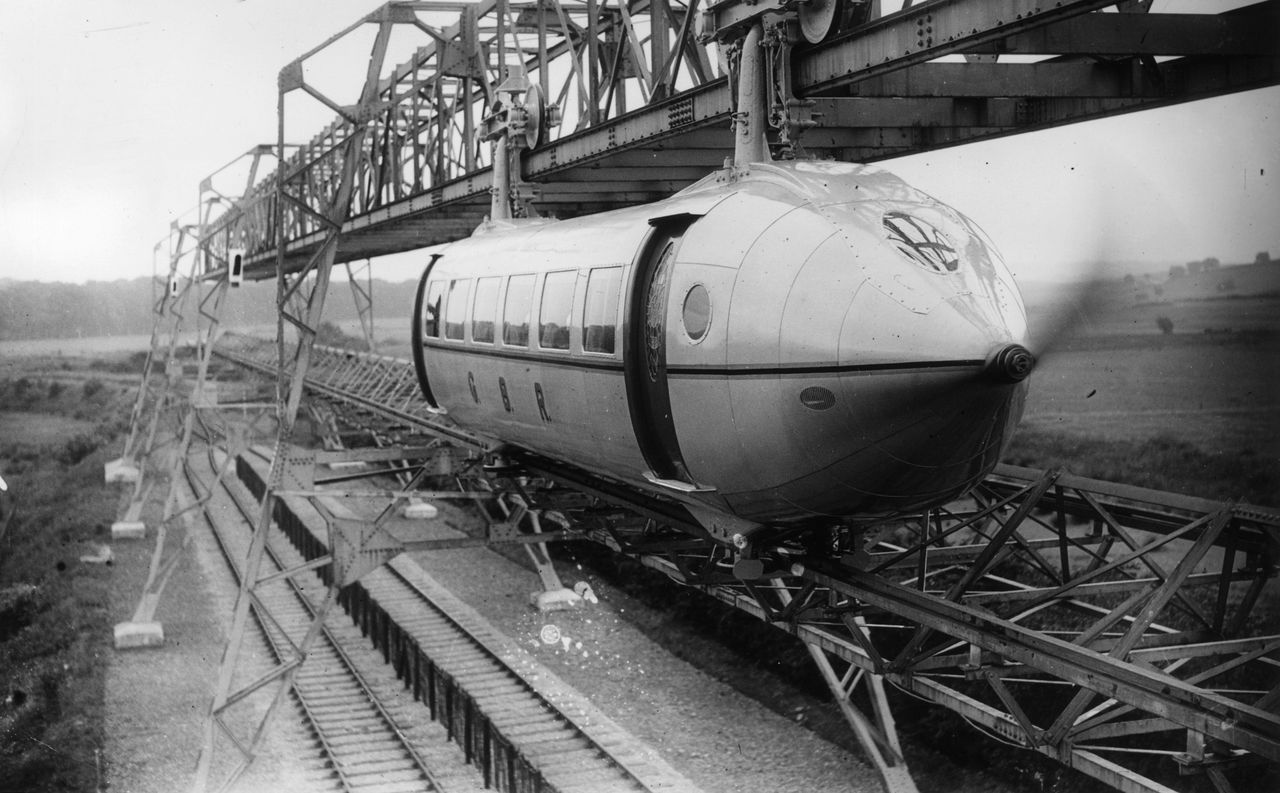 Jedyny na świecie samolot na szynach