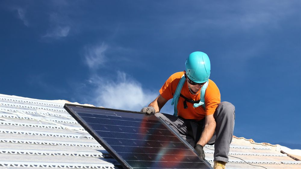 Panele fotowoltaiczne robią w Polsce zawrotną karierę.