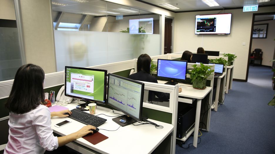 Internet w firmie jest podstawowym narzędziem pracy.