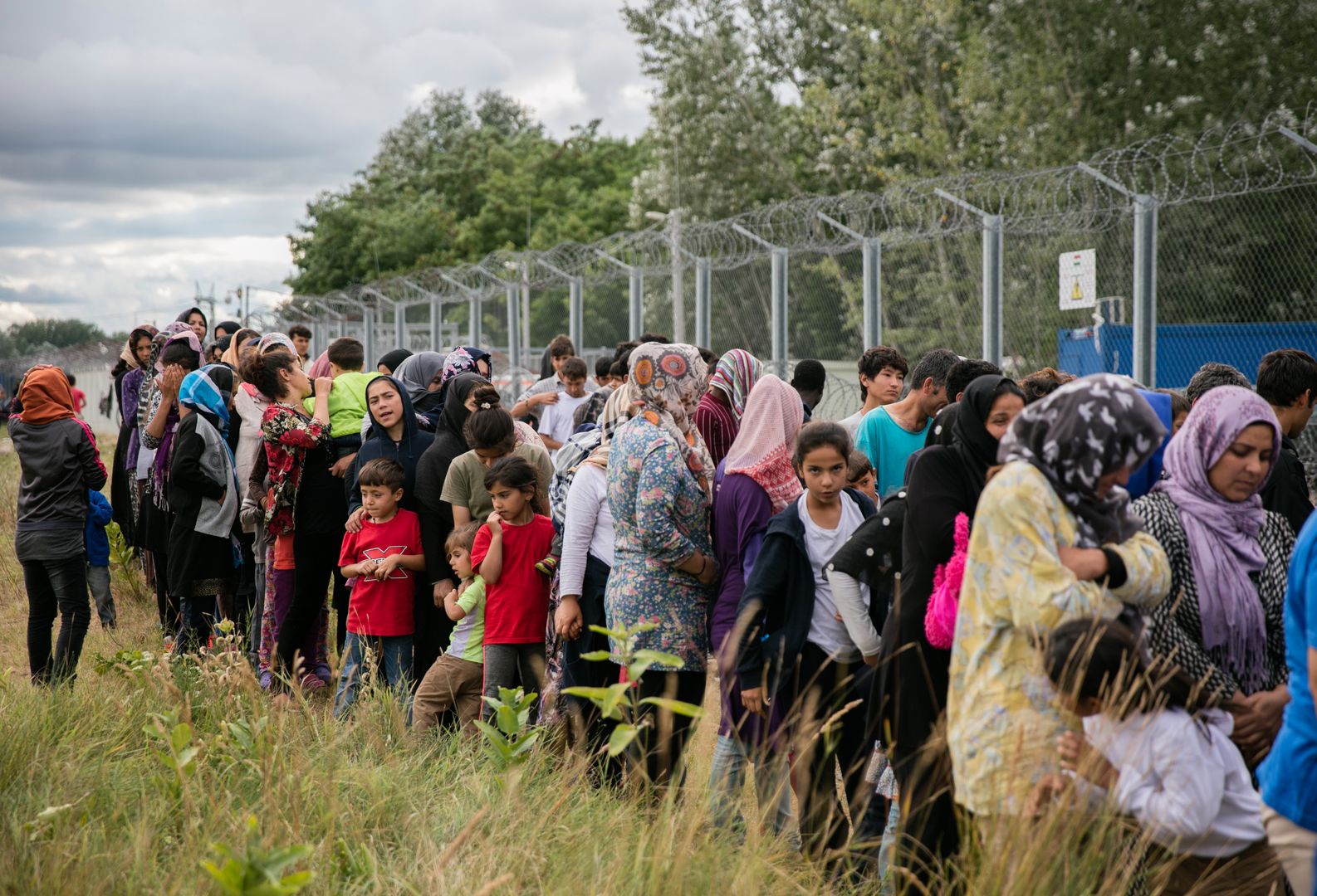 Kilkuset uchodźców koczuje przy granicy z Polską