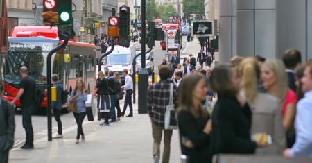Polacy pracujący w Wielkiej Brytanii mogą stracić emerytury przez twardy brexit