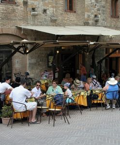 Burmistrz wyproszony z restauracji we własnym mieście. Błahy powód wywołał skandal