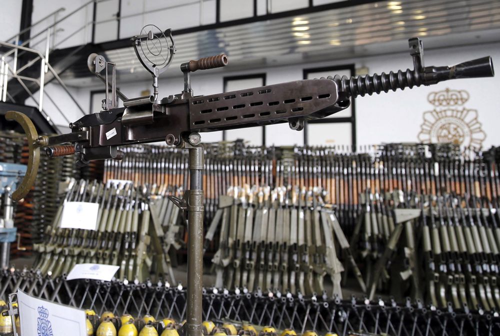 Zbrojownia dżihadu w Hiszpanii. 10 tys. karabinów