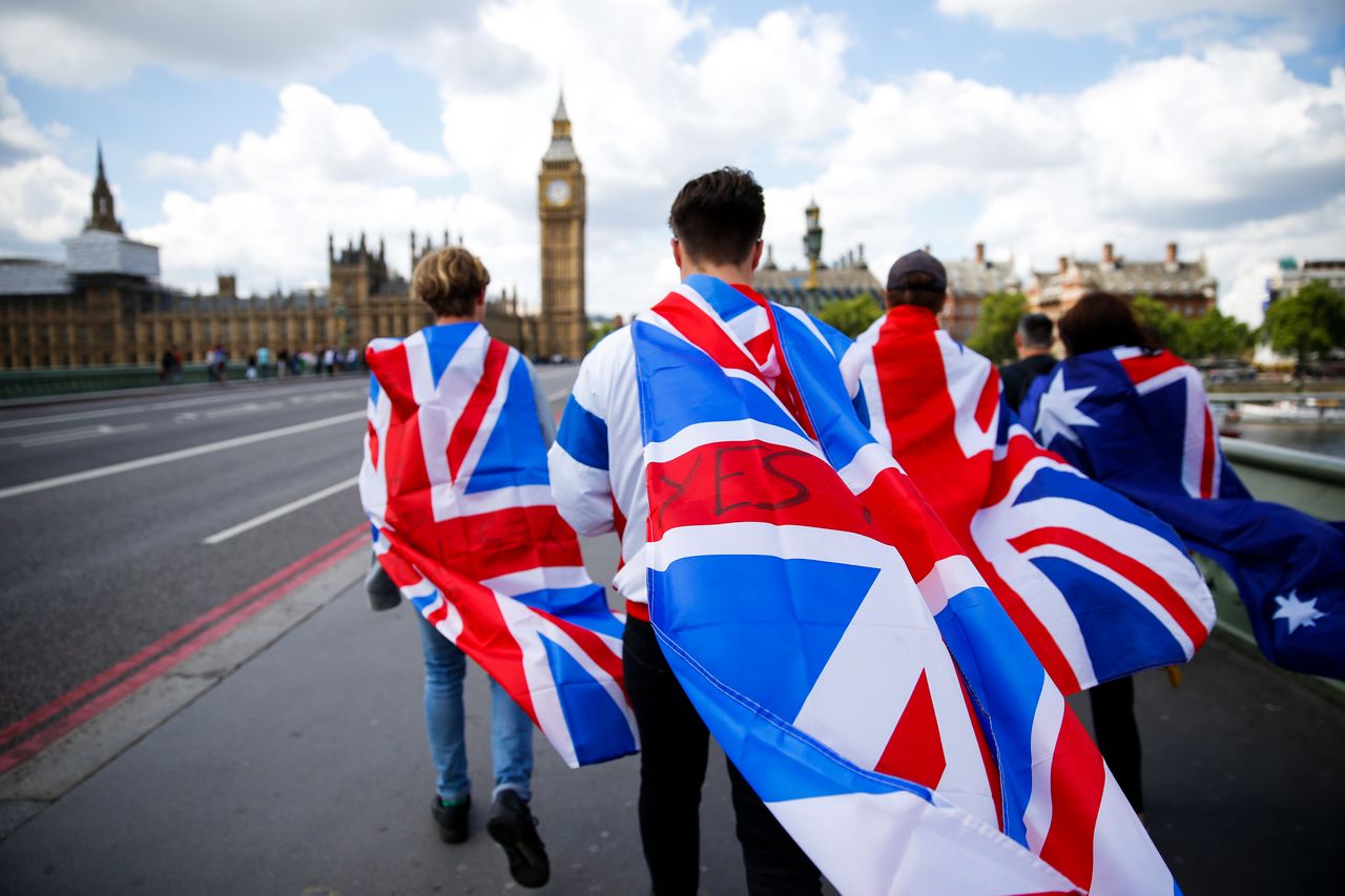 Rozpoczął się Brexit. Z jakimi problemami zmierzą się Polacy wracający z emigracji?