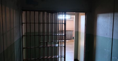 Wielka Brytania. Pedofil wykorzystał małe dziecko. Zmarł w więzieniu