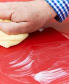 Jak samemu naprawić porysowany lakier?