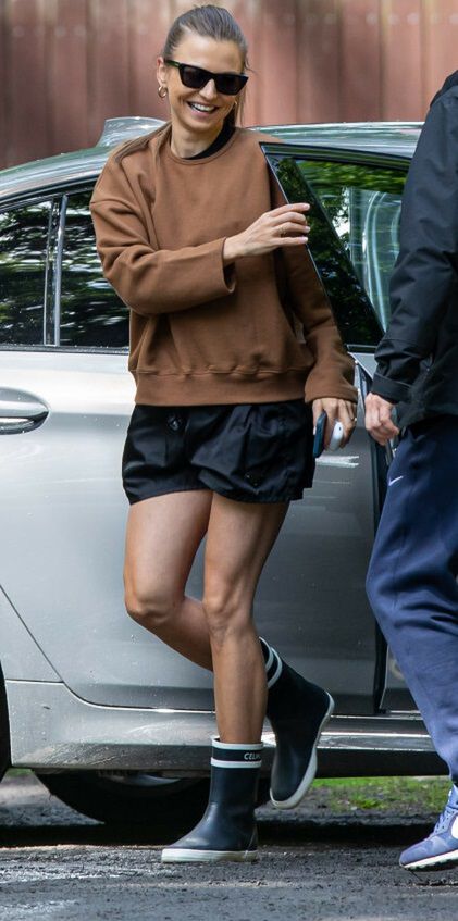 Anna Lewandowska na strzelnicy w Opalenicy