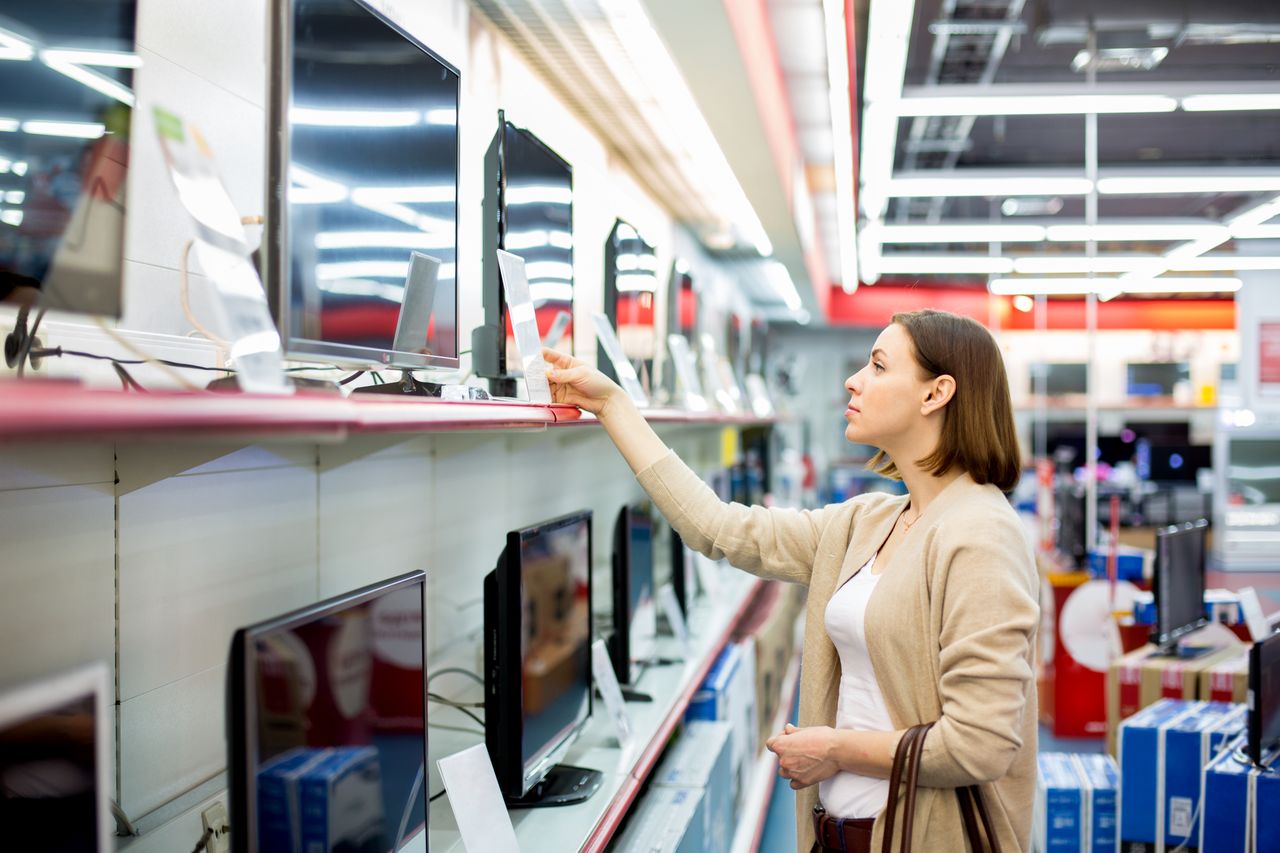 Telewizory 4K UHD coraz tańsze. Atrakcyjny model kupisz nawet do 1,5 tys. zł