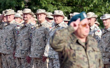 Pożegnano żołnierzy jadących do Afganistanu