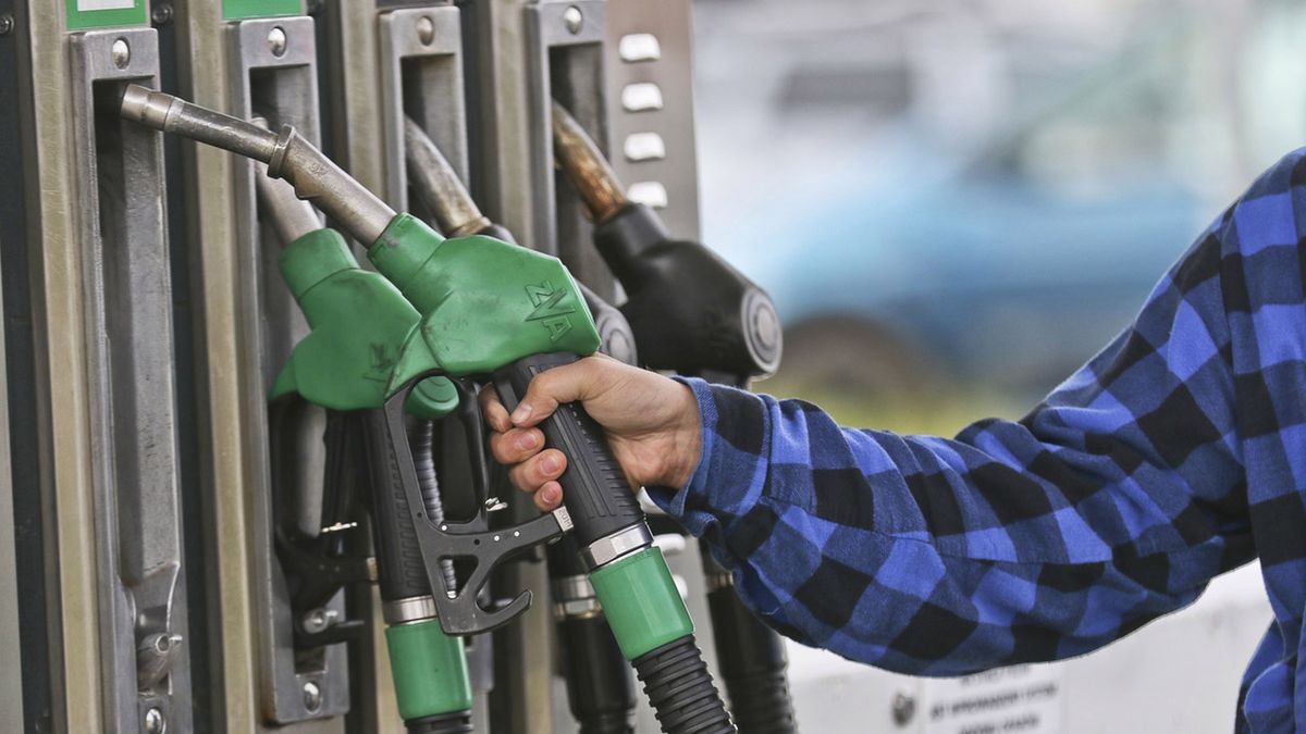 Ceny paliw. Stabilne ceny na stacjach