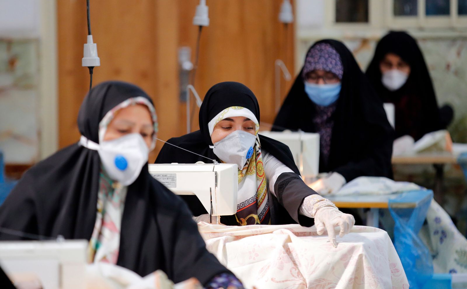 Koronawirus w Iranie. Ponad pół miliona osób może być zarażonych