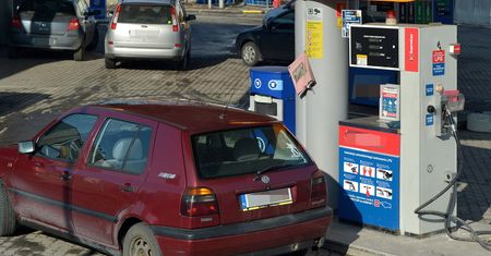 Paliwa będą dalej tanieć