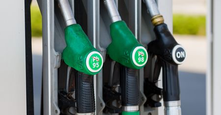 Ceny paliw przy autostradach są o kilkadziesiąt groszy wyższe