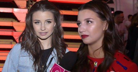 Jaki stosunek do wiary ma Julia Wieniawa? Gwiazda przyszła na jedną z imprez w różańcu, a teraz się tłumaczy [WIDEO]