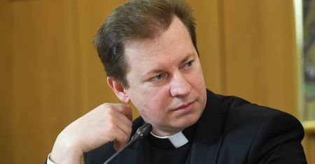 Ks. Paweł Rytel-Andrianik: pedofilia jest problemem społecznym i jest też w Kościele