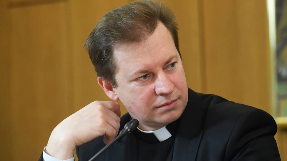 Ks. Rytel-Andrianik: dopóki nie udowodni się winy, jest domniemanie niewinności