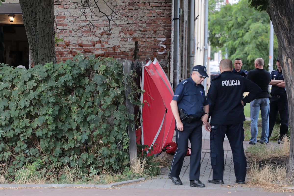 Warszawa. Strzelanina na Bródnie. Nie żyje kobieta. Nowe fakty ws. zatrzymanego