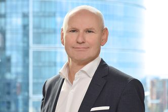 Kredyty frankowe. Prezes Raiffeisena: "bank niczego nie żałuje"