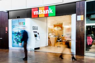 mBank wypowiada umowy. "Kontrahenci czekają, przelewy stoją"
