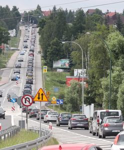 Karambol pięciu aut na Zakopiance. Są ranni